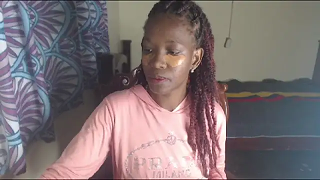 Snapshot of LilithMiller_ chatting on 15, 6, 2026 LilithMiller online show from 15, 6, 2026