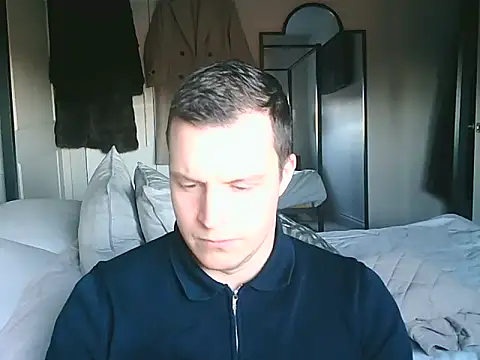 Snapshot of scotsman202513 chatting on 14, 11, 2025 scotsman202513 online show from 14, 11, 2025