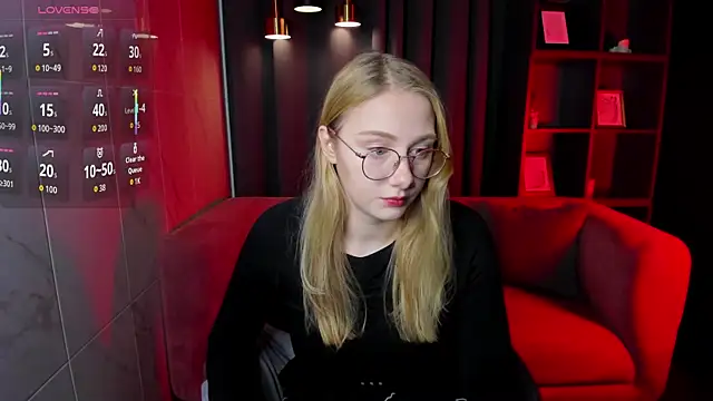 Liana Ln online show from 20, 12, 2025