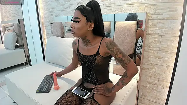 sheinny brown online show from 19, 11, 2025