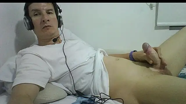 carliesexyman online show from 21, 11, 2025