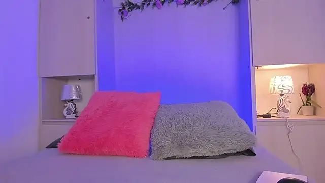 GabyMason  online show from 12, 11, 2025