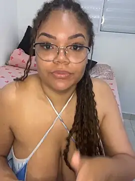 Snapshot of Karenjobs chatting on 29, 10, 2025 Karenjobs online show from 29, 10, 2025