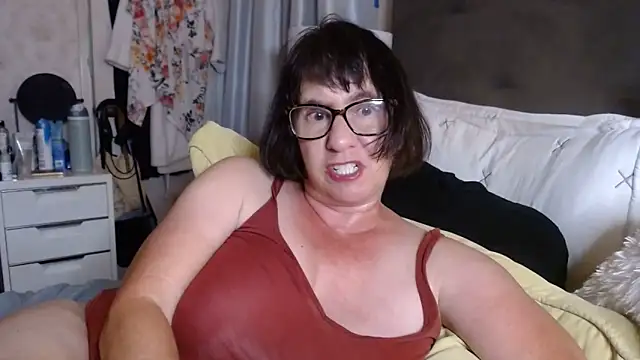 BigbustedBrenda online show from 30, 5, 2026