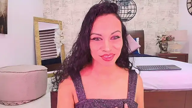 Snapshot of Marilyn_Blakee chatting on 14, 11, 2025 Marilyn Blakee online show from 14, 11, 2025