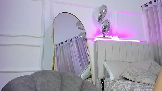 ada belucci online show from 15, 2, 2026