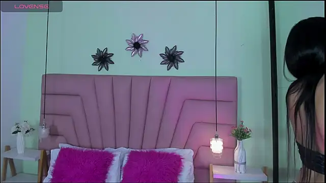 Kim Luna1 online show from 6, 5, 2026