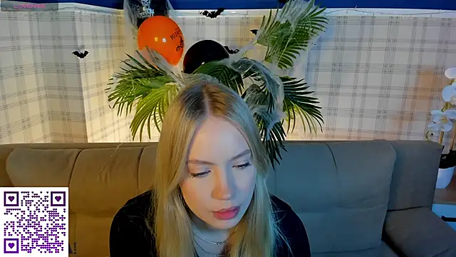 Snapshot of Melanie_Ryer chatting on 30, 10, 2025 Melanie Ryer online show from 30, 10, 2025