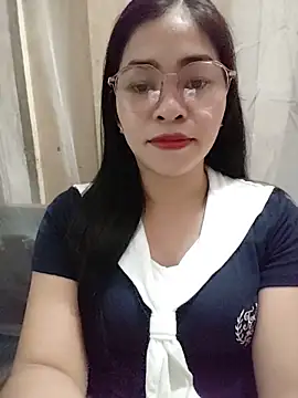 Bamboo-niee123 online show from 11, 5, 2026
