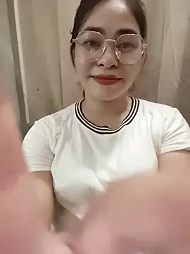 Bamboo-niee123 online show from 21, 5, 2026
