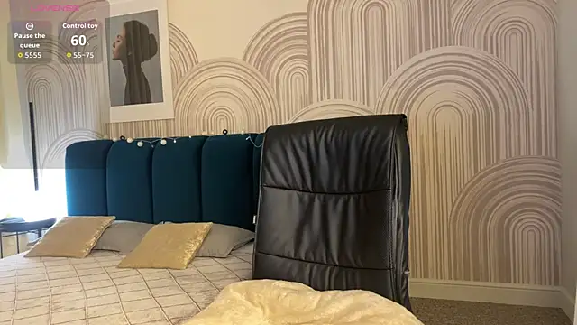 R I N A online show from 5, 12, 2025