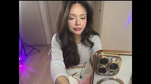 Lisa Graham online show from 16, 12, 2025