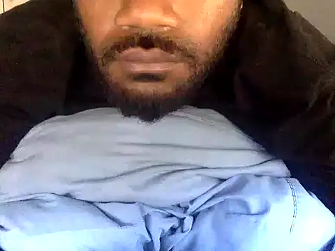 Snapshot of blackpirates25 chatting on 28, 10, 2025 blackpirates25 online show from 28, 10, 2025