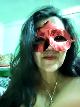 Snapshot of LOVE__RANI chatting on 17, 2, 2026 LOVE RANI online show from 17, 2, 2026