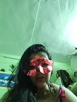 Snapshot of LOVE__RANI chatting on 27, 5, 2026 LOVE RANI online show from 27, 5, 2026