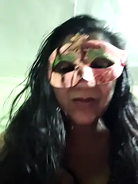 Snapshot of LOVE__RANI chatting on 6, 6, 2026 LOVE RANI online show from 6, 6, 2026