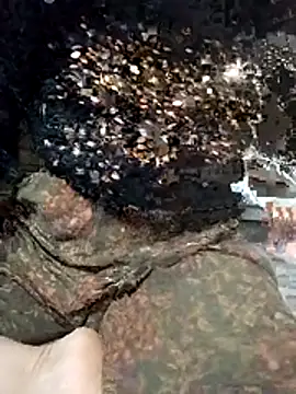 -Hazel-123 online show from 19, 11, 2025