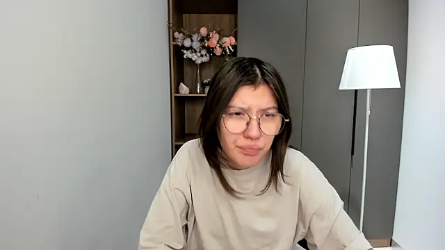 Snapshot of VickieChantos chatting on 30, 10, 2025 VickieChantos online show from 30, 10, 2025