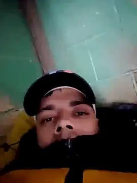 Snapshot of sentatebb chatting on 29, 10, 2025 sentatebb online show from 29, 10, 2025