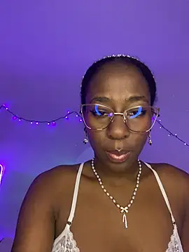 Snapshot of milarain chatting on 9, 1, 2026 milarain online show from 9, 1, 2026