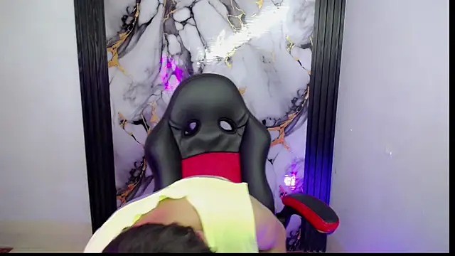 The latin boy online show from 21, 11, 2025