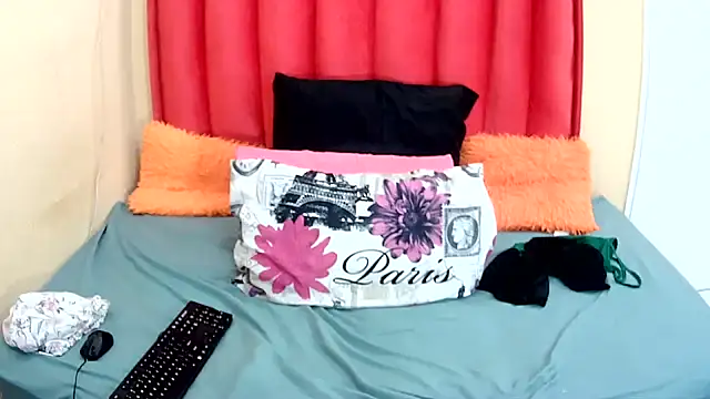 BubblegumBaddiexxxx online show from 21, 11, 2025