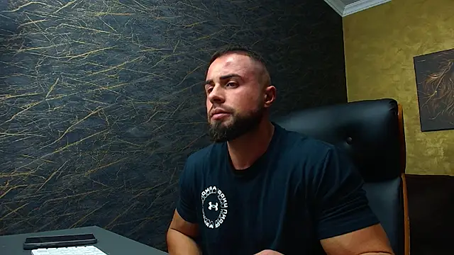 HayesWood online show from 4, 11, 2025