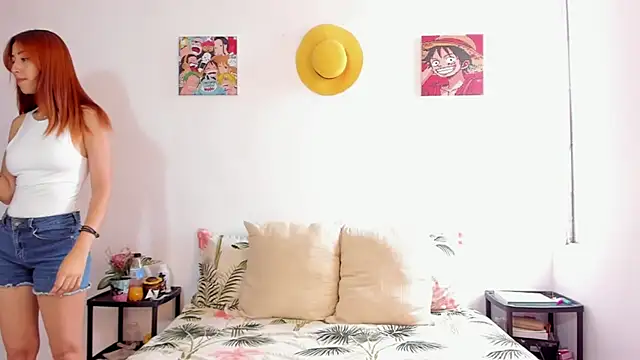 julialex  online show from 9, 11, 2025