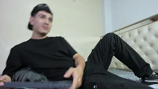 alejo gray online show from 7, 11, 2025