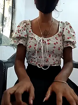 chocolate girl 01 online show from 29, 10, 2025