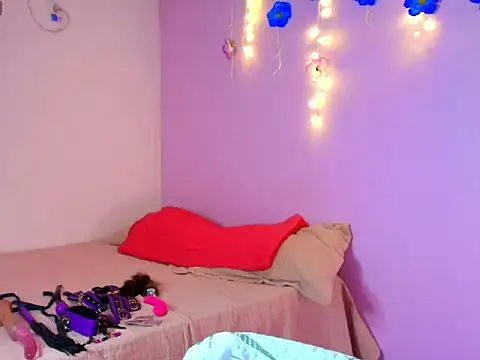 Snapshot of Aprilsweet2005 chatting on 24, 11, 2025 Aprilsweet2005 online show from 24, 11, 2025