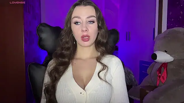 SweetCherry  N online show from 4, 12, 2025