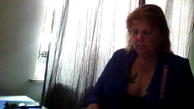 Sylviastar46 online show from 8, 6, 2026
