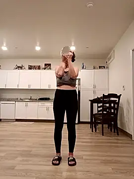 Karebearz1 online show from 25, 5, 2026