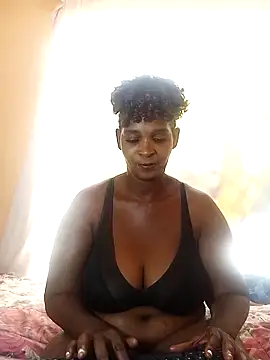 Snapshot of BLACKMALF chatting on 14, 11, 2025 BLACKMALF online show from 14, 11, 2025