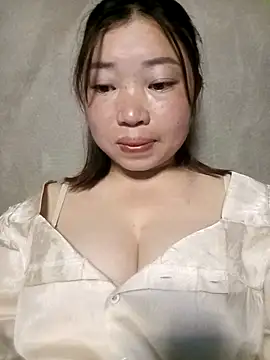 Snapshot of julybe chatting on 2, 2, 2026 julybe online show from 2, 2, 2026