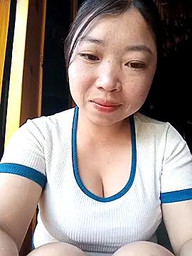 Snapshot of julybe chatting on 2, 3, 2026 julybe online show from 2, 3, 2026