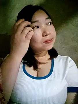 Snapshot of julybe chatting on 29, 3, 2026 julybe online show from 29, 3, 2026