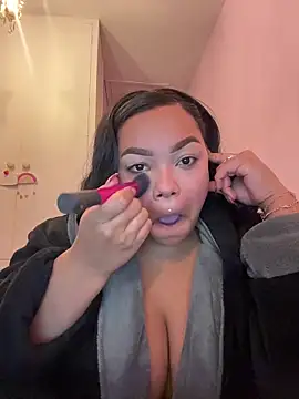 Snapshot of kennedylorel chatting on 4, 12, 2025 kennedylorel online show from 4, 12, 2025