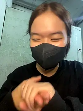 BUNNY050465 online show from 17, 11, 2025