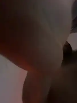 Snapshot of ezrah23 chatting on 9, 1, 2026 ezrah23 online show from 9, 1, 2026