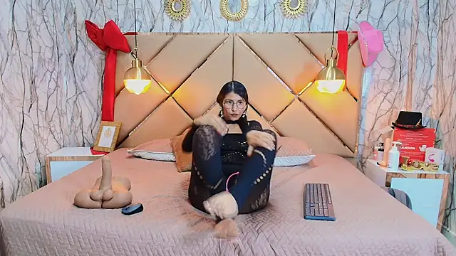 Snapshot of CATTA_GARCIA chatting on 17, 12, 2025 CATTA GARCIA online show from 17, 12, 2025