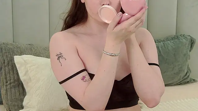 VickiBanx online show from 6, 2, 2026