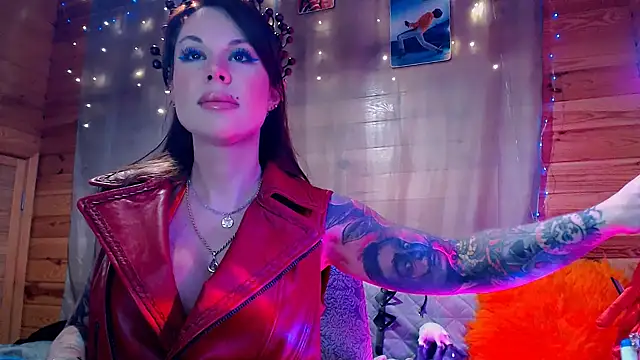 Snapshot of Miss-Twinkle chatting on 4, 12, 2025 Miss-Twinkle online show from 4, 12, 2025