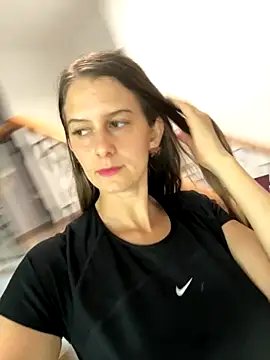 Snapshot of HannaGrand chatting on 5, 12, 2025 HannaGrand online show from 5, 12, 2025