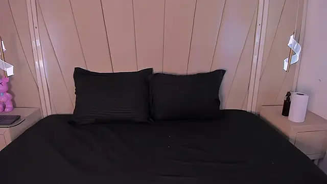 Snapshot of lexiee__ chatting on 7, 1, 2026 lexiee online show from 7, 1, 2026