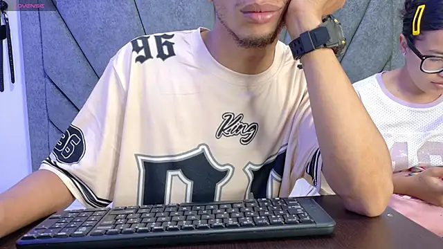 Snapshot of DamianandEva chatting on 29, 3, 2026 DamianandEva online show from 29, 3, 2026