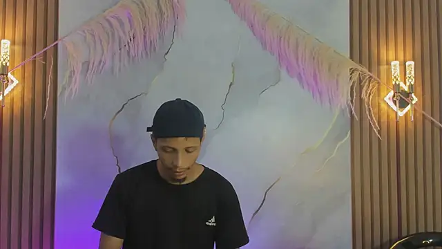 DamianandEva online show from 30, 4, 2026
