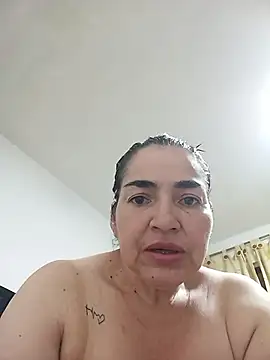 Snapshot of MaryRoze_ chatting on 18, 5, 2026 MaryRoze online show from 18, 5, 2026