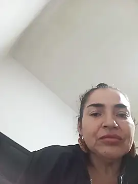 Snapshot of MaryRoze_ chatting on 22, 5, 2026 MaryRoze online show from 22, 5, 2026